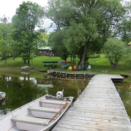 Bondi Village Cottage Resort Lake of Bays Exterior foto