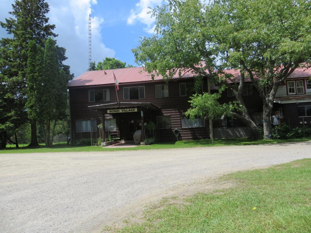 Bondi Village Cottage Resort Lake of Bays Exterior foto