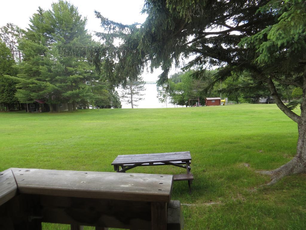 Bondi Village Cottage Resort Lake of Bays Exterior foto