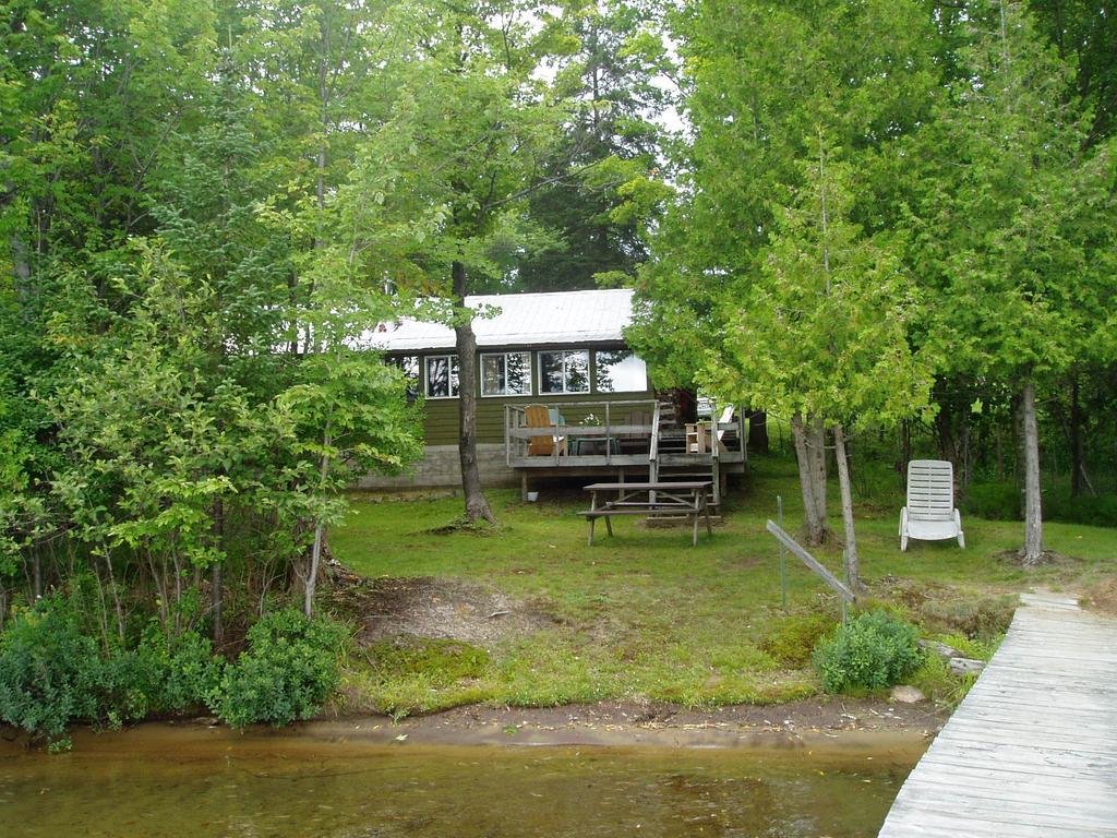 Bondi Village Cottage Resort Lake of Bays Exterior foto